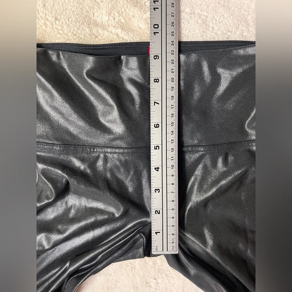 Spanx Faux Leather Leggings Black Women Size Medium - Picture 6 of 8